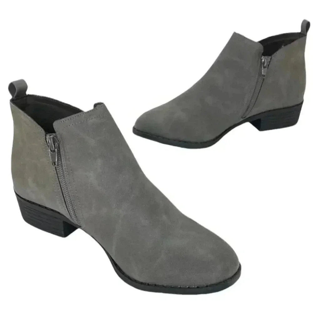 Sun + Stone Cadee Grey Faux Leather Womens Booties